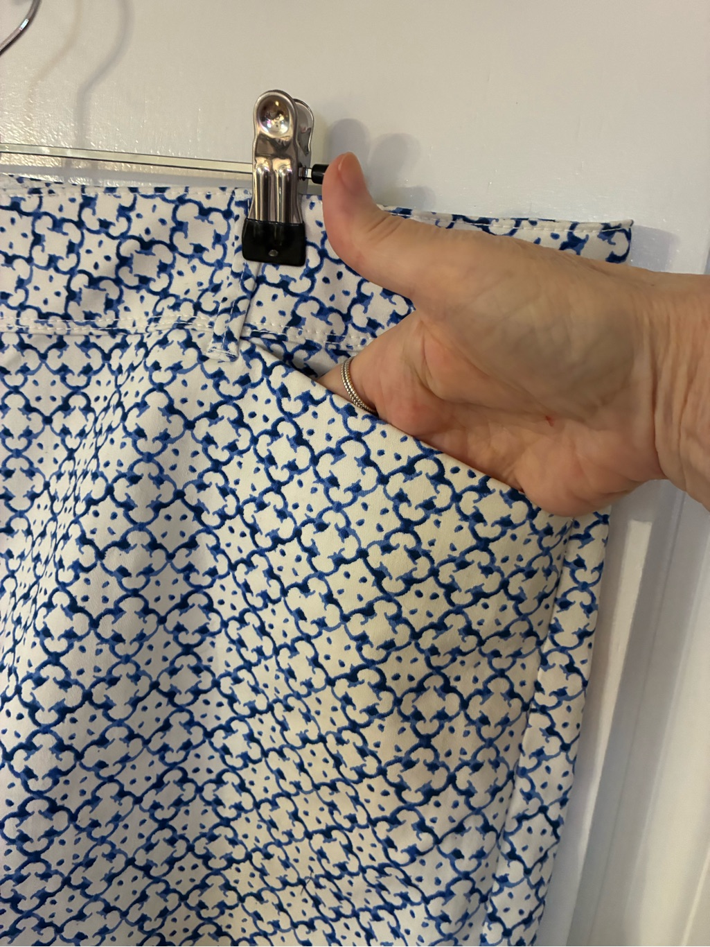 The Limited Blue & White Geometric High-Waist Shorts — image 2 of 7